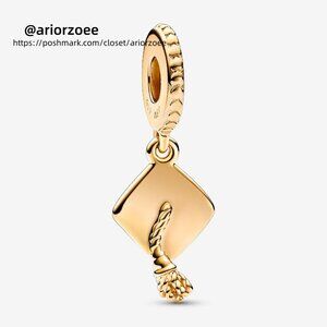 Pandora Graduation Cap Dangle Charm